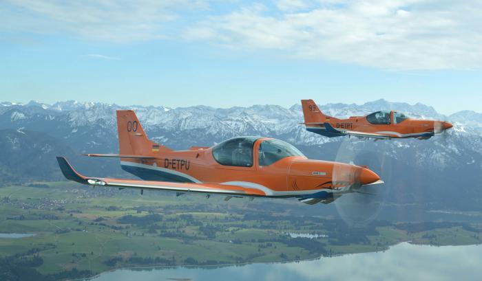A pair of G120TPs (SK40s) - registrations D-ETPU '00' and D-ETPT '99' - fly together in formation before being handed over to the FMV and Swedish Armed Forces. Sweden has ordered ten G120TPs in total.